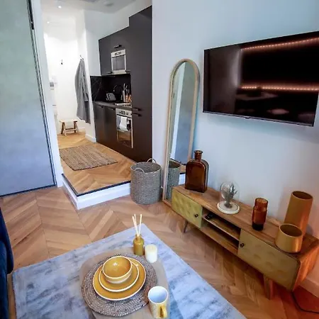 Superbe Plage/ Promenade Des 104