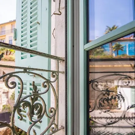 Superbe Plage/ Promenade Des 104 Апартаменты *