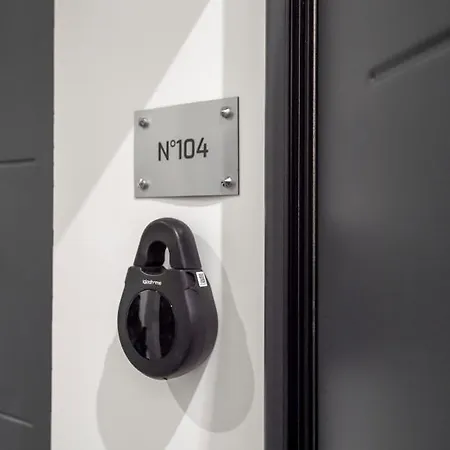 Superbe Plage/ Promenade Des 104 Апартаменты *